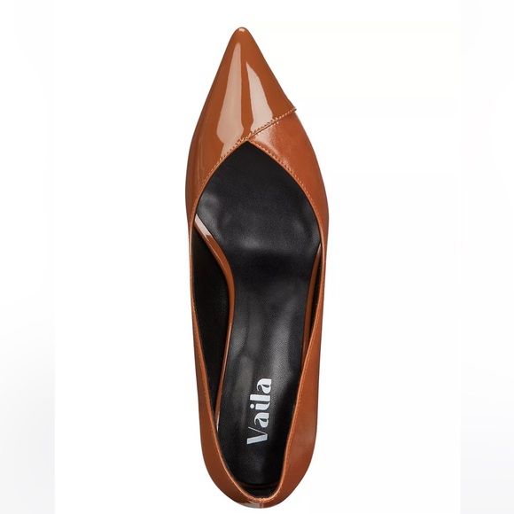 Women’s Michelle Slip-on Pointed-Toe Pumps - Picture 3 of 8